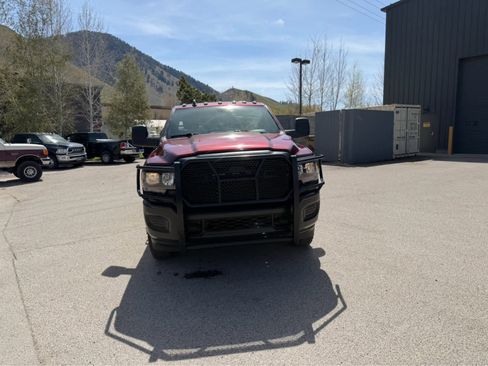 Used 2024 RAM 3500 Tradesman AWD/4WD image 4