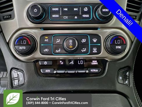 Used 2019 GMC Yukon Denali AWD/4WD image 9
