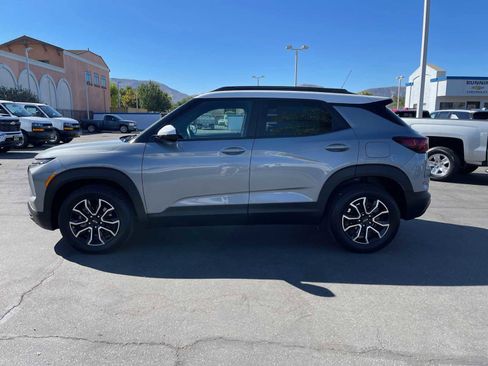 Used 2025 Chevrolet TrailBlazer ACTIV w/ Convenience Package image 4