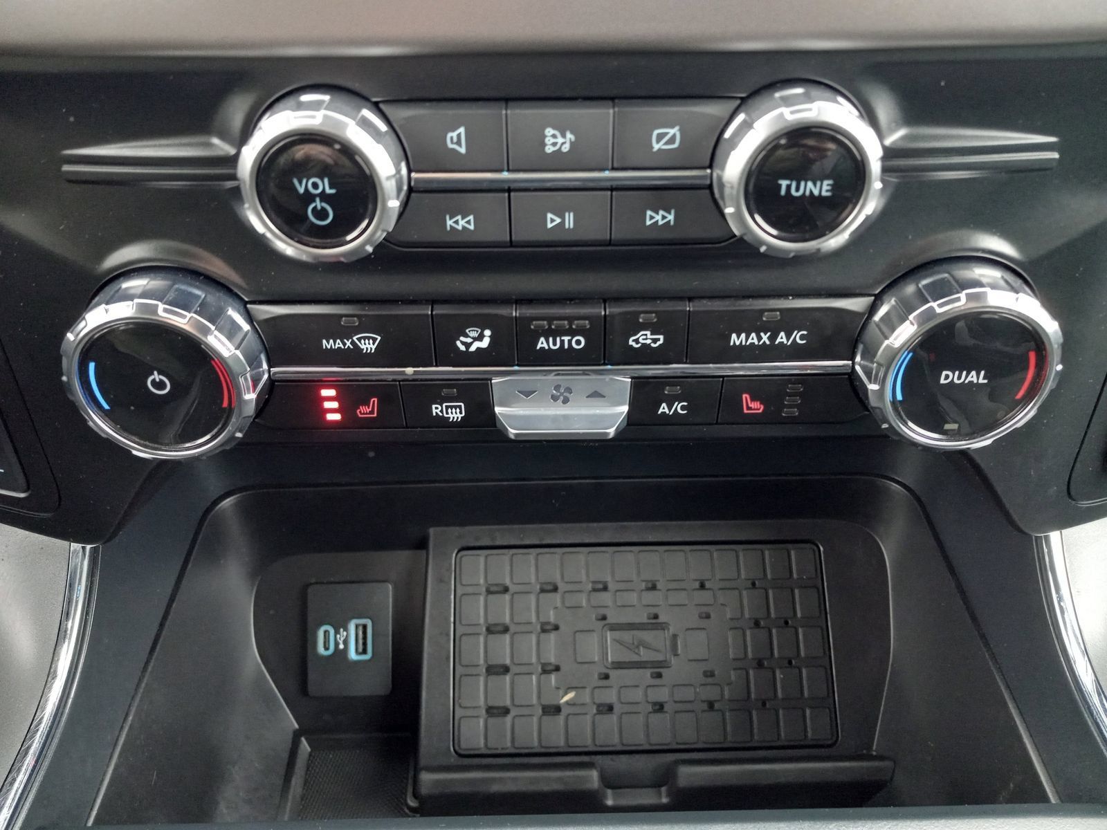 Used 2024 Ford F150 XLT w/ Equipment Group 302A MID AWD/4WD image 21