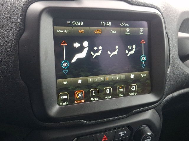 Used 2023 Jeep Renegade Latitude AWD/4WD image 16