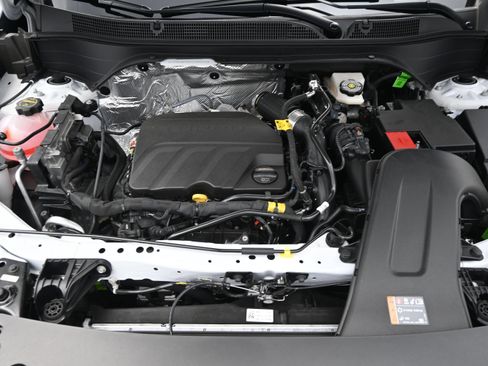 New 2026 Chevrolet Trax LT w/ Driver Confidence Package FWD image 30