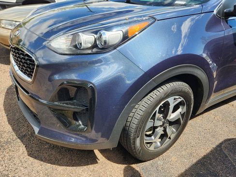 Used 2021 Kia Sportage LX FWD image 13