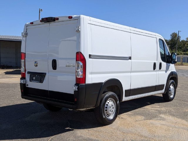 Used 2025 RAM ProMaster 2500 w/ Convenience Group FWD image 4