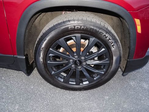 Used 2023 Chevrolet Traverse RS AWD/4WD image 37