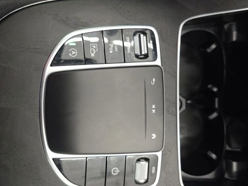 Used 2023 Mercedes-Benz E 350 4MATIC Sedan image 31