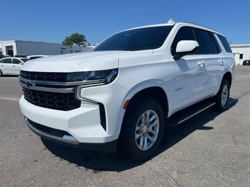 Used 2021 Chevrolet Tahoe LS image 2