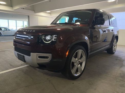 Used 2023 Land Rover Defender 130 First Edition AWD/4WD image 6