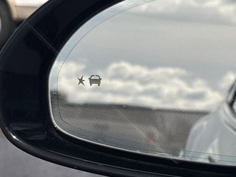 Used 2017 Buick LaCrosse Essence w/ Sun and Shade Package FWD image 44