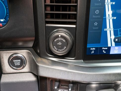 Used 2024 Ford F350 Platinum image 32