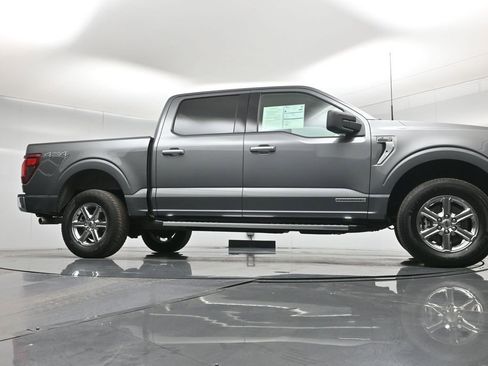 Certified 2025 Ford F150 XLT w/ Equipment Group 301A Standard image 4