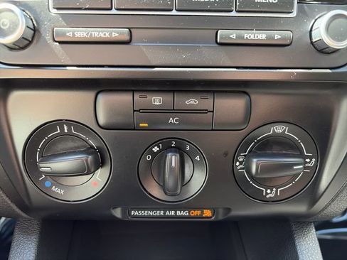 Used 2012 Volkswagen Jetta S FWD image 18