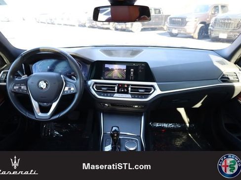 Used 2022 BMW 330i xDrive Sedan w/ Driving Assistance Package image 13