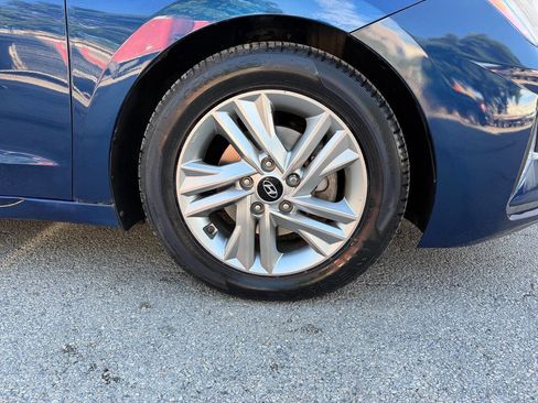 Used 2020 Hyundai Elantra SEL FWD image 22