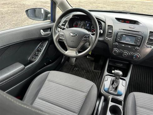 Used 2017 Kia Forte LX w/ LX Popular Package FWD image 22