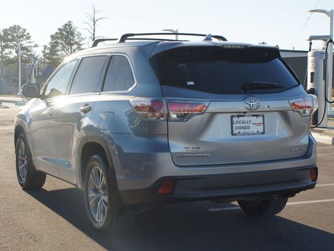Used 2015 Toyota Highlander XLE image 14