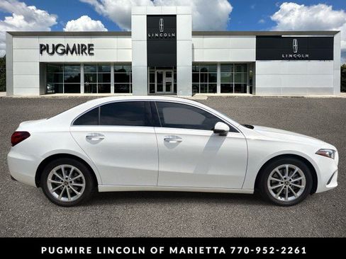 Used 2021 Mercedes-Benz A 220 image 8
