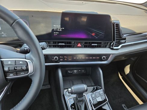 Certified 2025 Kia Sportage X-Line AWD/4WD image 22