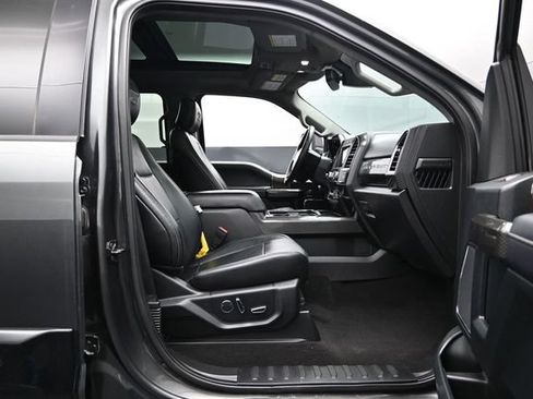 Used 2018 Ford F250 Lariat w/ Lariat Ultimate Package AWD/4WD image 24