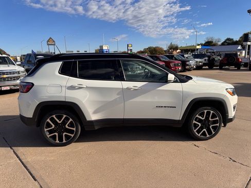Used 2018 Jeep Compass Limited w/ Navigation Group image 8
