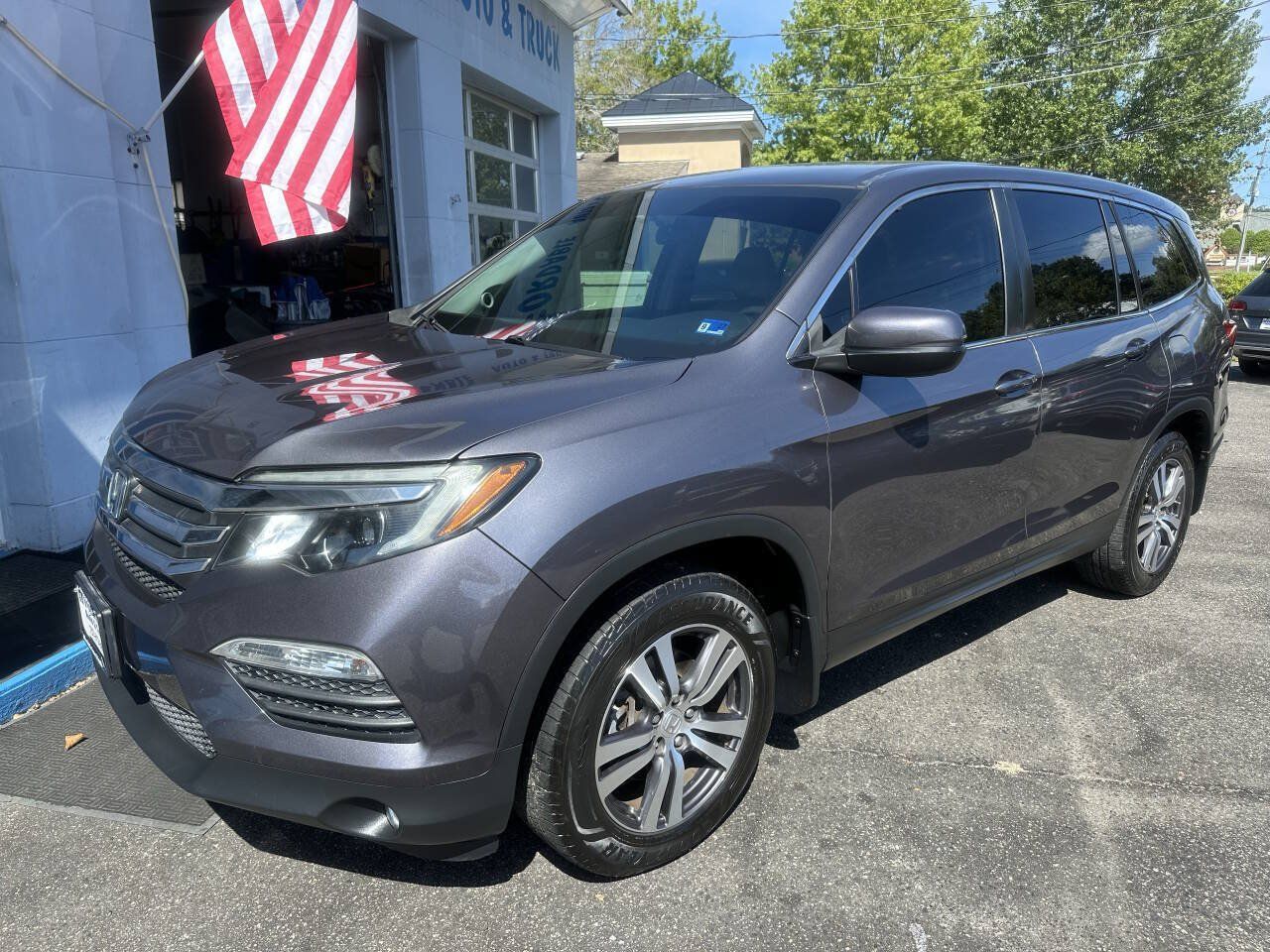 Used 2018 Honda Pilot EX image 3