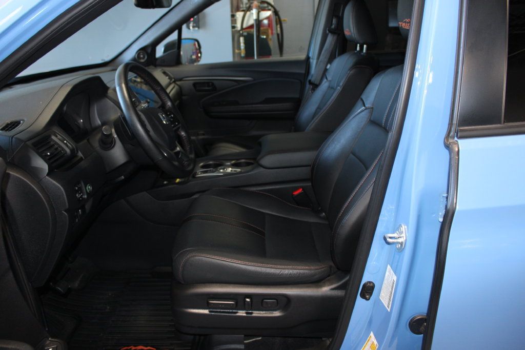 Used 2024 Honda Passport TrailSport image 9