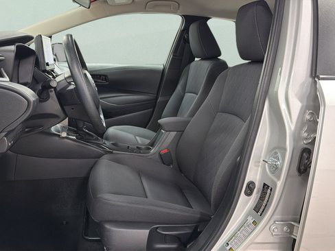 Used 2024 Toyota Corolla LE FWD image 16