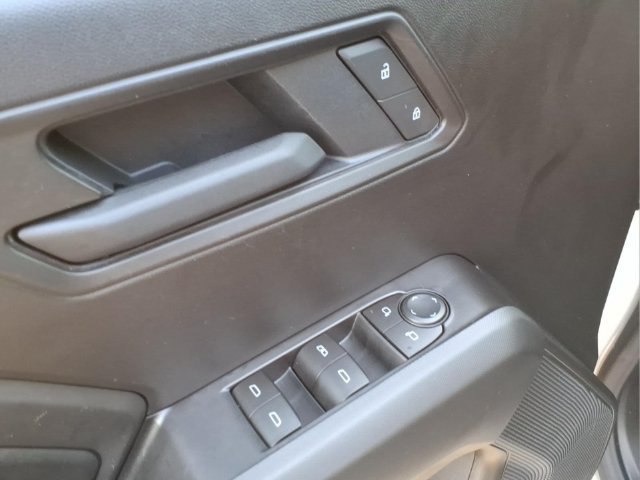 Used 2026 Chevrolet Colorado Trail Boss AWD/4WD image 16