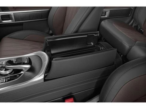 Used 2023 Mercedes-Benz G 550 image 17
