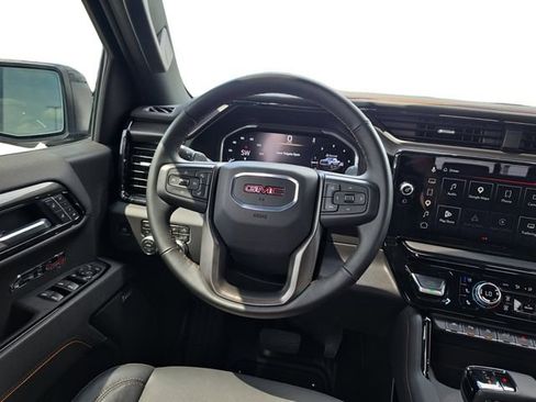 Used 2026 GMC Sierra 1500 AT4 w/ Technology Package AWD/4WD image 14