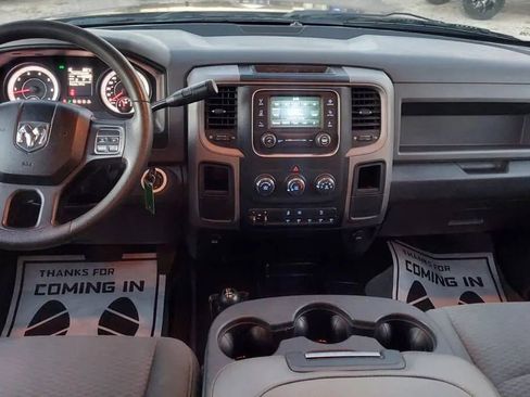 Used 2014 RAM 3500 Tradesman w/ Chrome Appearance Group image 13