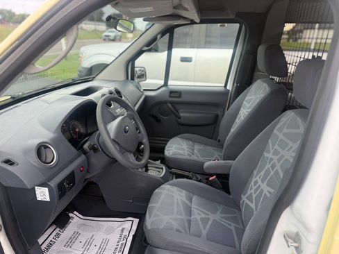 Used 2013 Ford Transit Connect XL FWD image 9