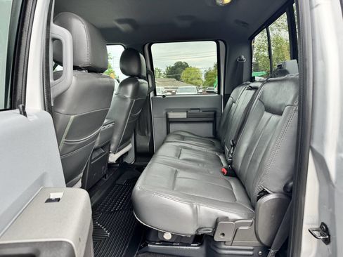 Used 2012 Ford F250 XLT w/ XLT Premium Pkg image 19