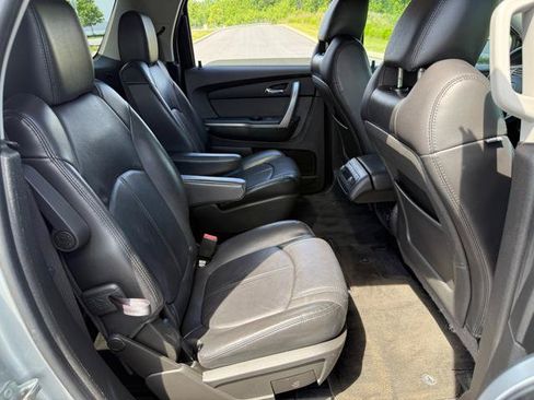 Used 2012 GMC Acadia SLT AWD/4WD image 20