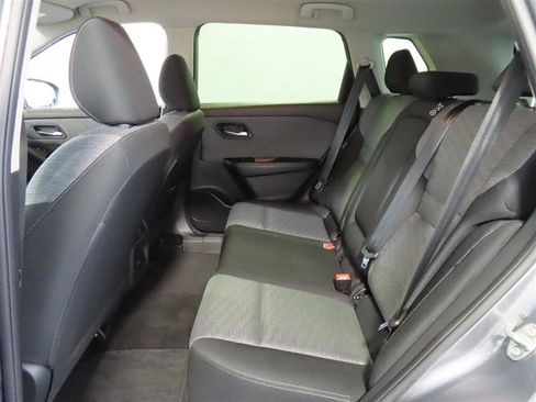 Used 2023 Nissan Rogue SV AWD/4WD image 30