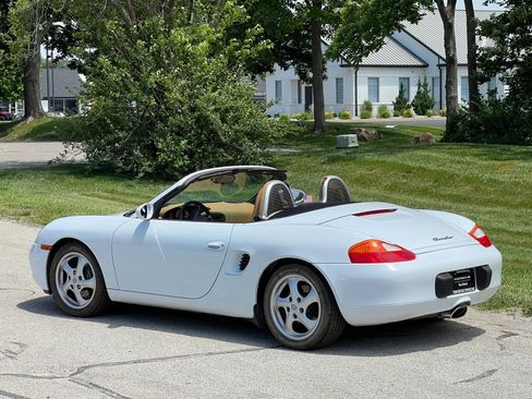 Used 1998 Porsche Boxster RWD image 13