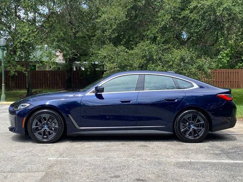 Used 2023 BMW i4 eDrive40 RWD image 5