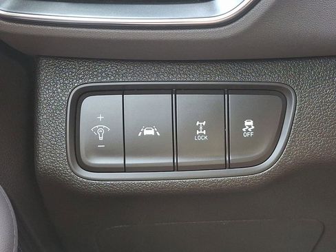 Used 2020 Hyundai Santa Fe SE AWD/4WD image 23