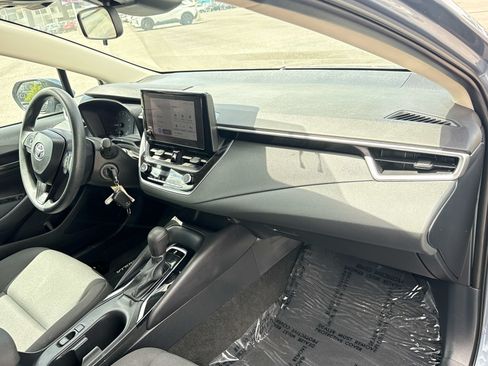 Used 2024 Toyota Corolla LE FWD image 18