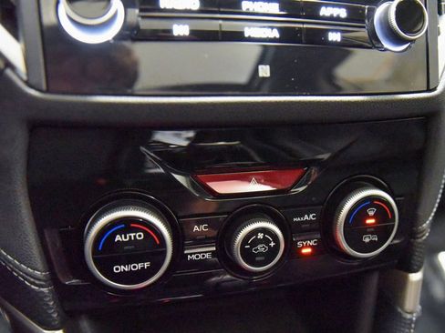 Used 2020 Subaru Forester Limited image 17