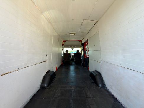 Used 2018 Ford Transit 250 148 High Roof Extended RWD image 16