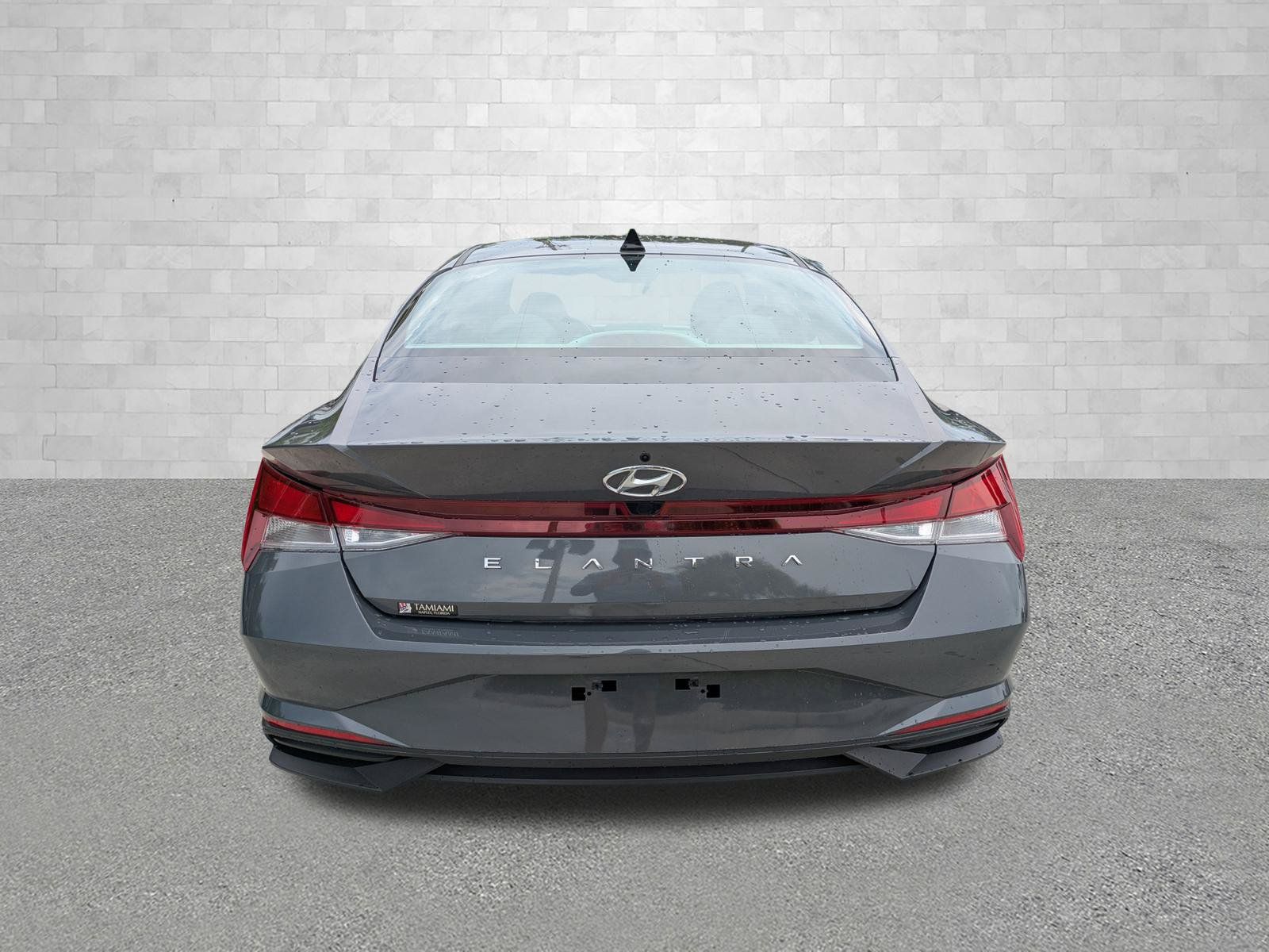 Certified 2023 Hyundai Elantra SEL w/ Convenience Package FWD image 3