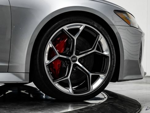 Used 2025 Audi RS 6 performance image 87