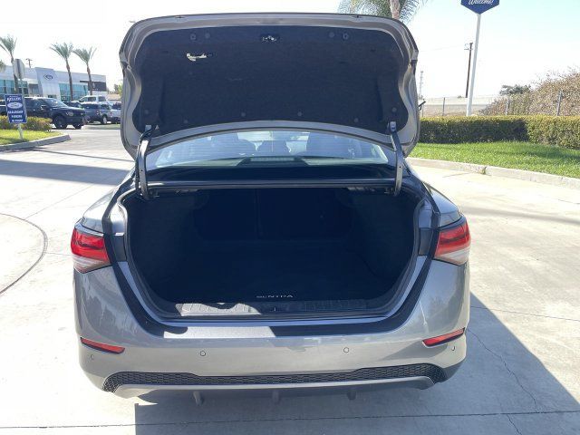 Used 2024 Nissan Sentra SV FWD image 24