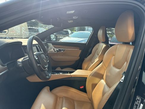 Used 2017 Volvo S90 T6 Inscription w/ Vision Package AWD/4WD image 9