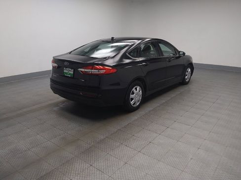 Used 2020 Ford Fusion S FWD image 10