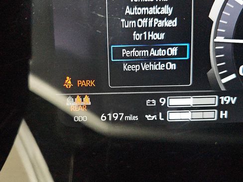 Used 2025 Toyota Tundra Platinum AWD/4WD image 8