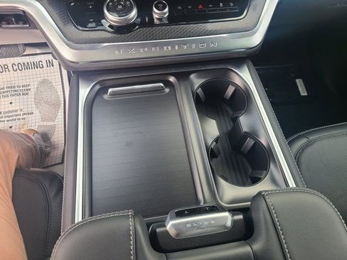 New 2026 Ford Expedition Platinum w/ Stealth Appearance Package image 16
