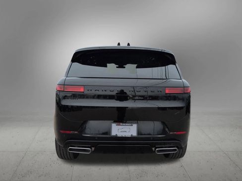 New 2025 Land Rover Range Rover Sport Dynamic SE image 5