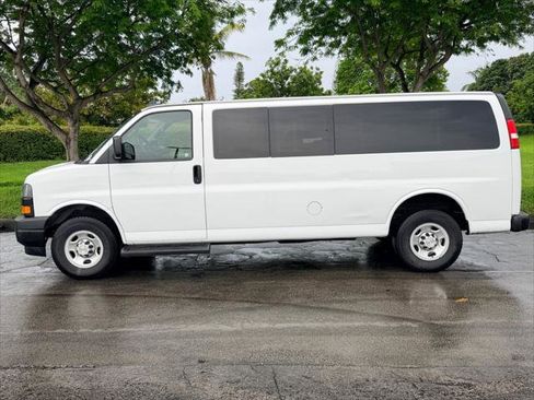 Used 2023 Chevrolet Express 3500 LS RWD image 19